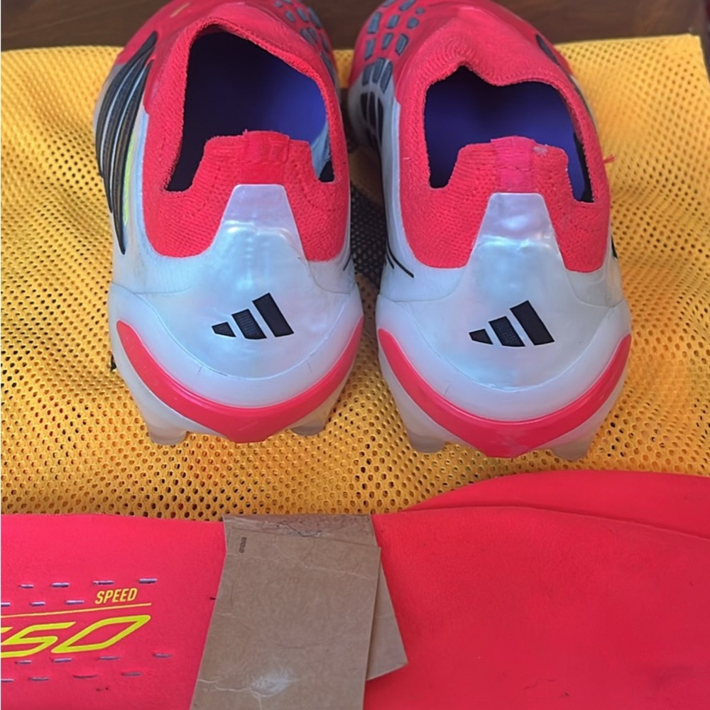 Adidas F50 laceless cleats nanostrike size 10 men